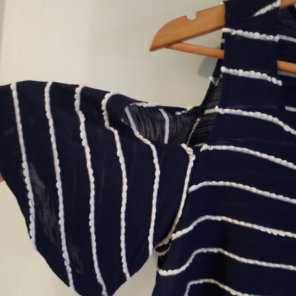 Bobeau Cold Shoulder Top S - Picture 4 of 6